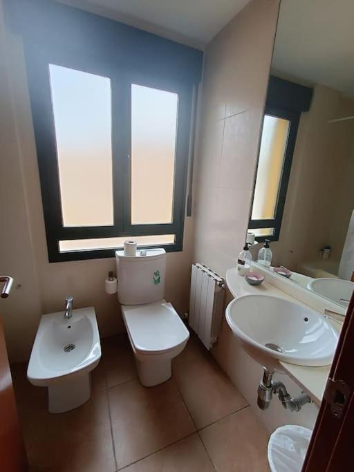 Corrala De San Aton. Atico Veleta Apartament